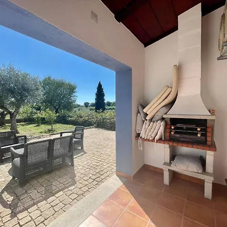 Casa Dos Carvalhos De Cima Holiday home Castelo Branco (Centro)